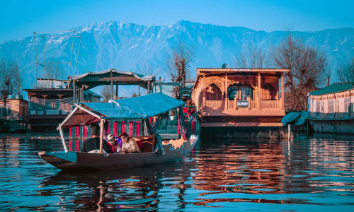 Day 5: Pahalgam to Srinagar and Srinagar Local Sightseeing - Houseboat stay